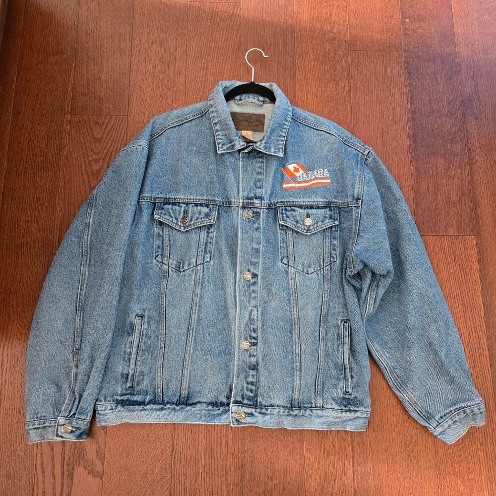 Vintage-Style Denim Jean Trucker Canada Jacket Men's XL